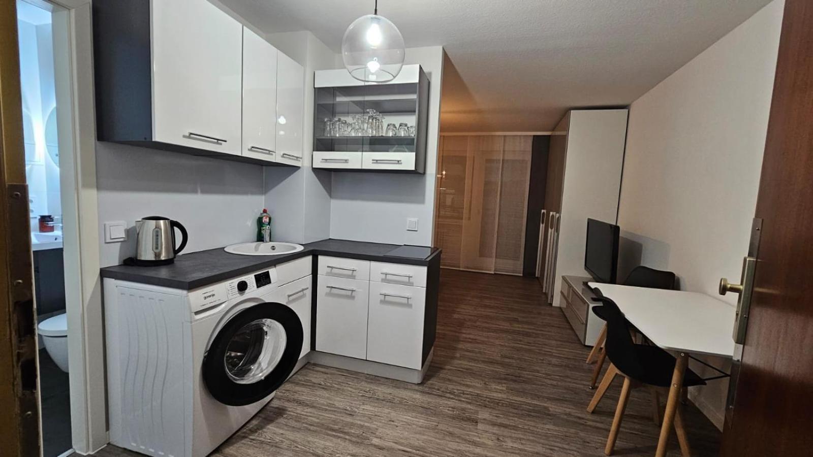 Gast Appartment Гермерсхайм Екстериор снимка